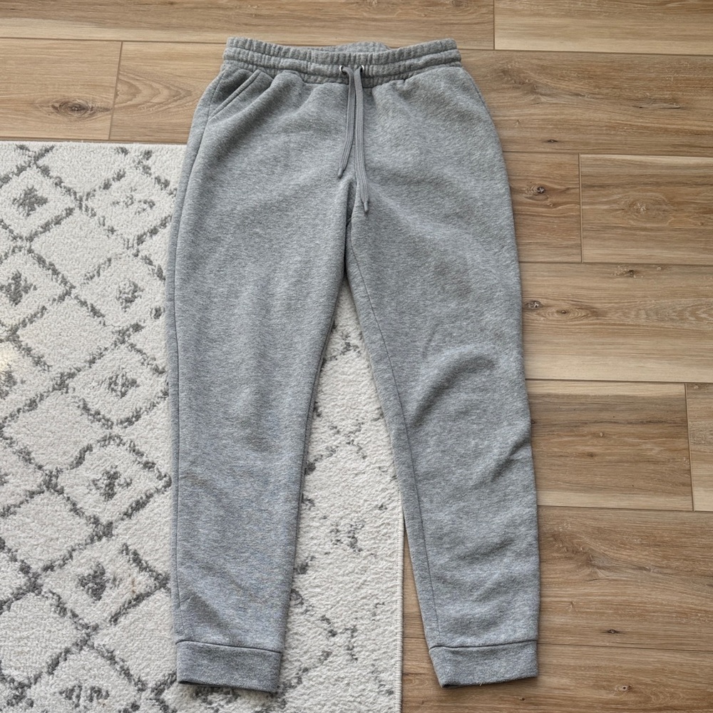 RAE DUNN GRAY SWEATPANTS/JOGGERS